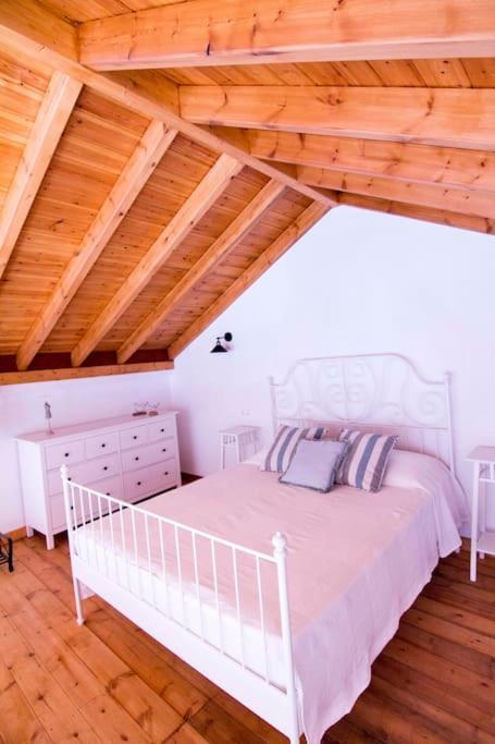 Aegli Apartments Deluxe Sými Esterno foto