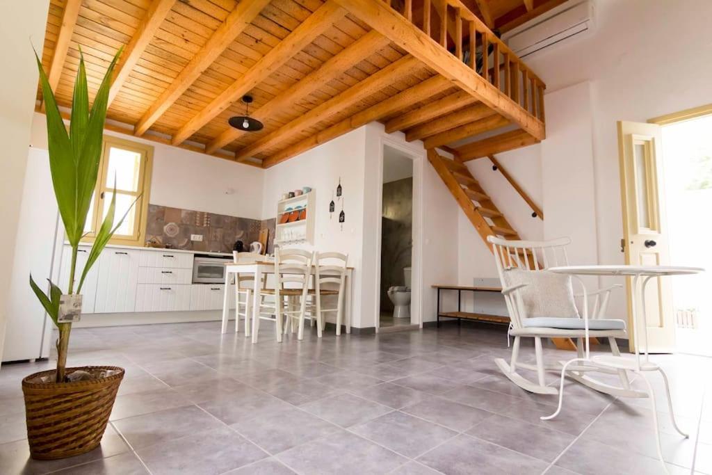Aegli Apartments Deluxe Sými Esterno foto
